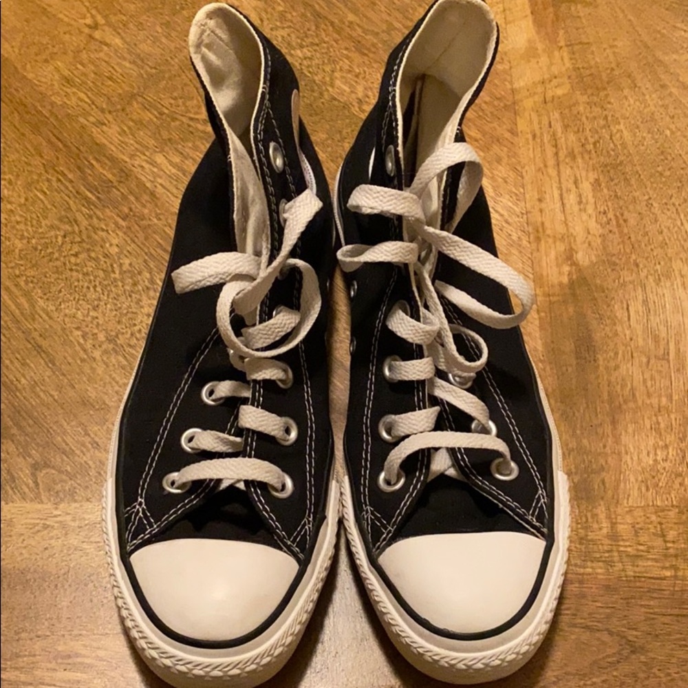 Size 5 Men / 7 Women Converse All Star High Tops